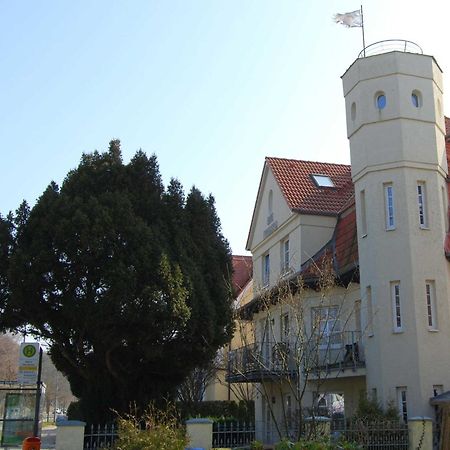 Ferienwohnungen "Burg Freienstein" Rostock Extérieur photo