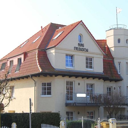 Ferienwohnungen "Burg Freienstein" Rostock Extérieur photo