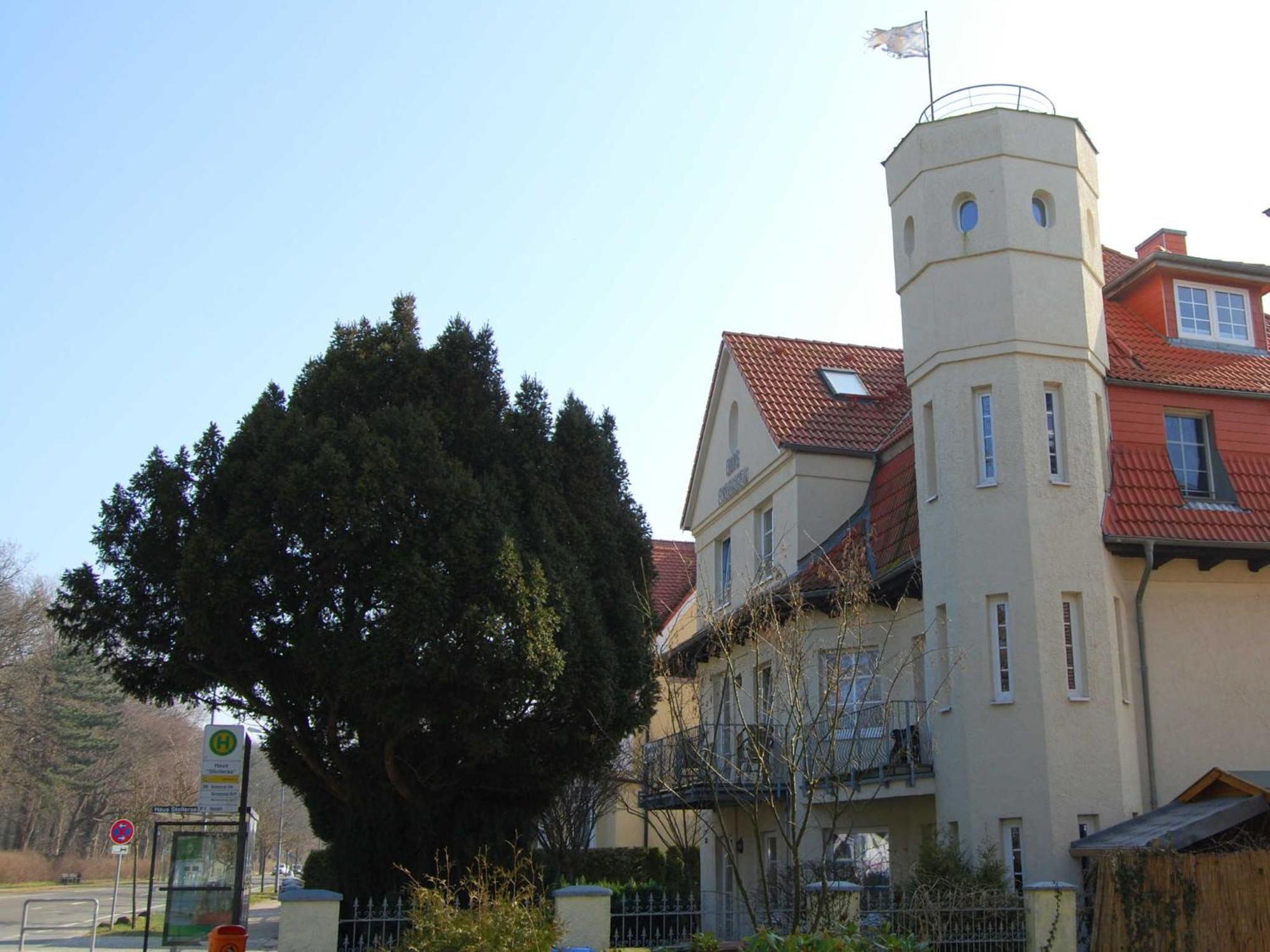 Ferienwohnungen "Burg Freienstein" Rostock Extérieur photo
