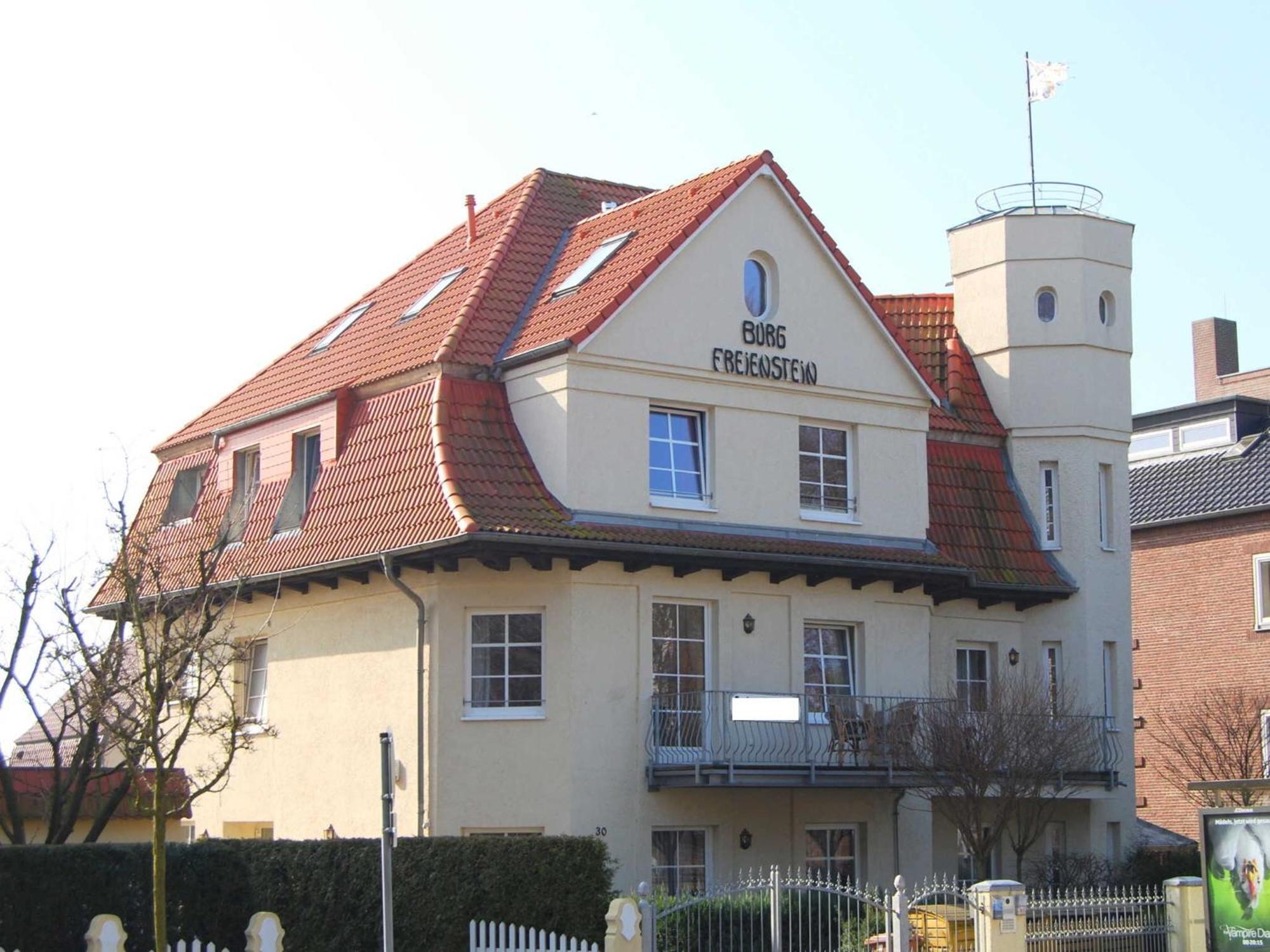 Ferienwohnungen "Burg Freienstein" Rostock Extérieur photo